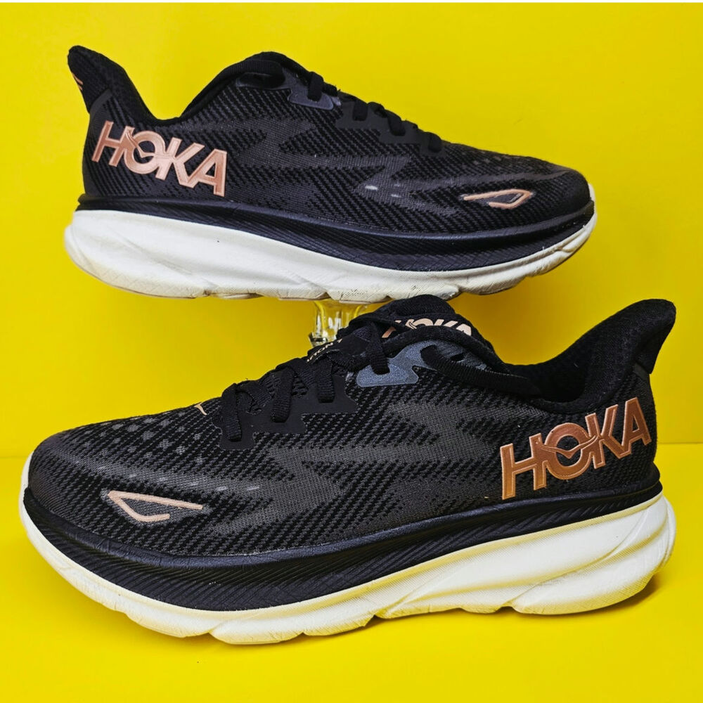 Hoka Women 9.5 Comfy footwear